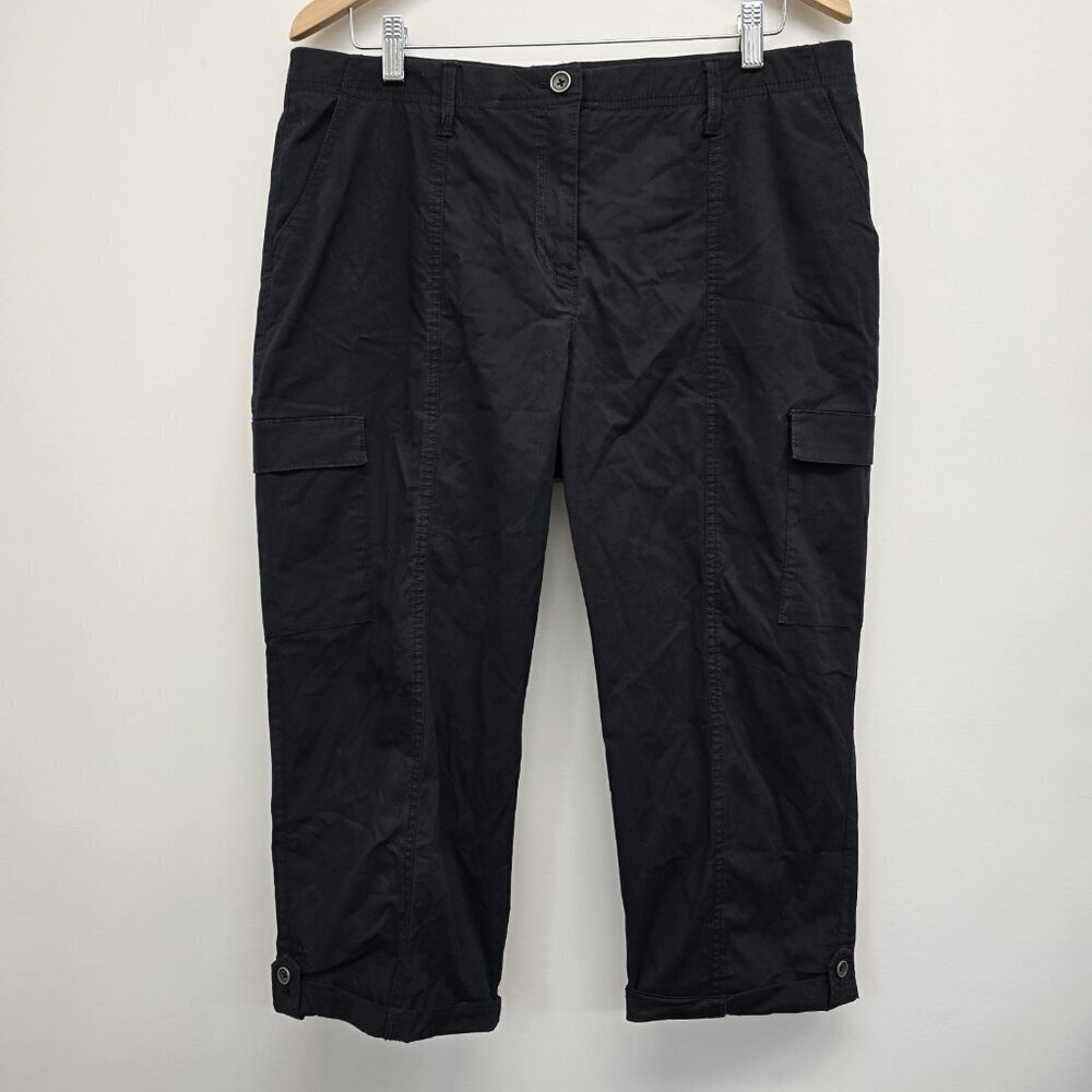 Chico's Cargo Capri Pants Women's Size Large Comfort Waistband Black Casual